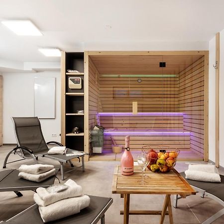 Chic Apartments With Balcony And Spa In Mojstrana Exterior foto