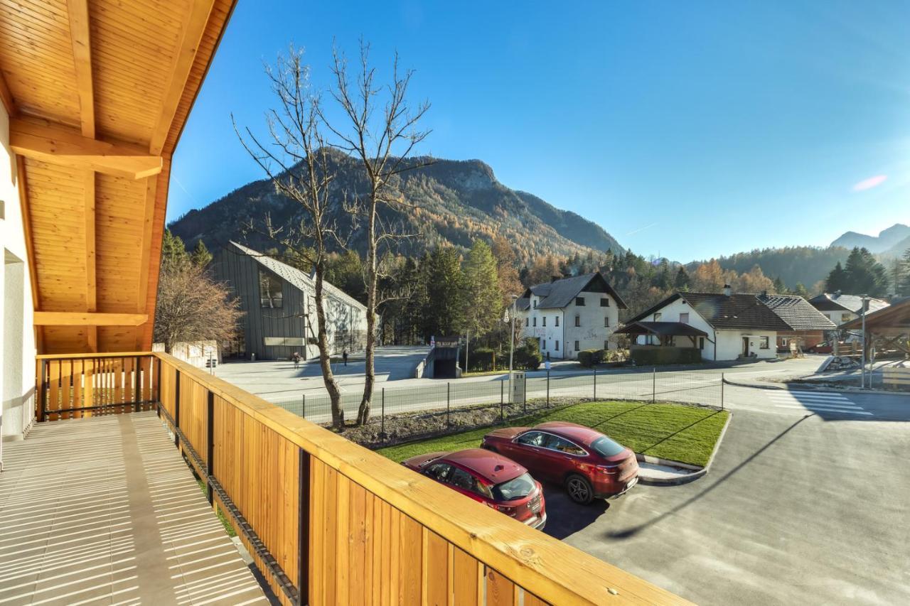 Chic Apartments With Balcony And Spa In Mojstrana Exterior foto