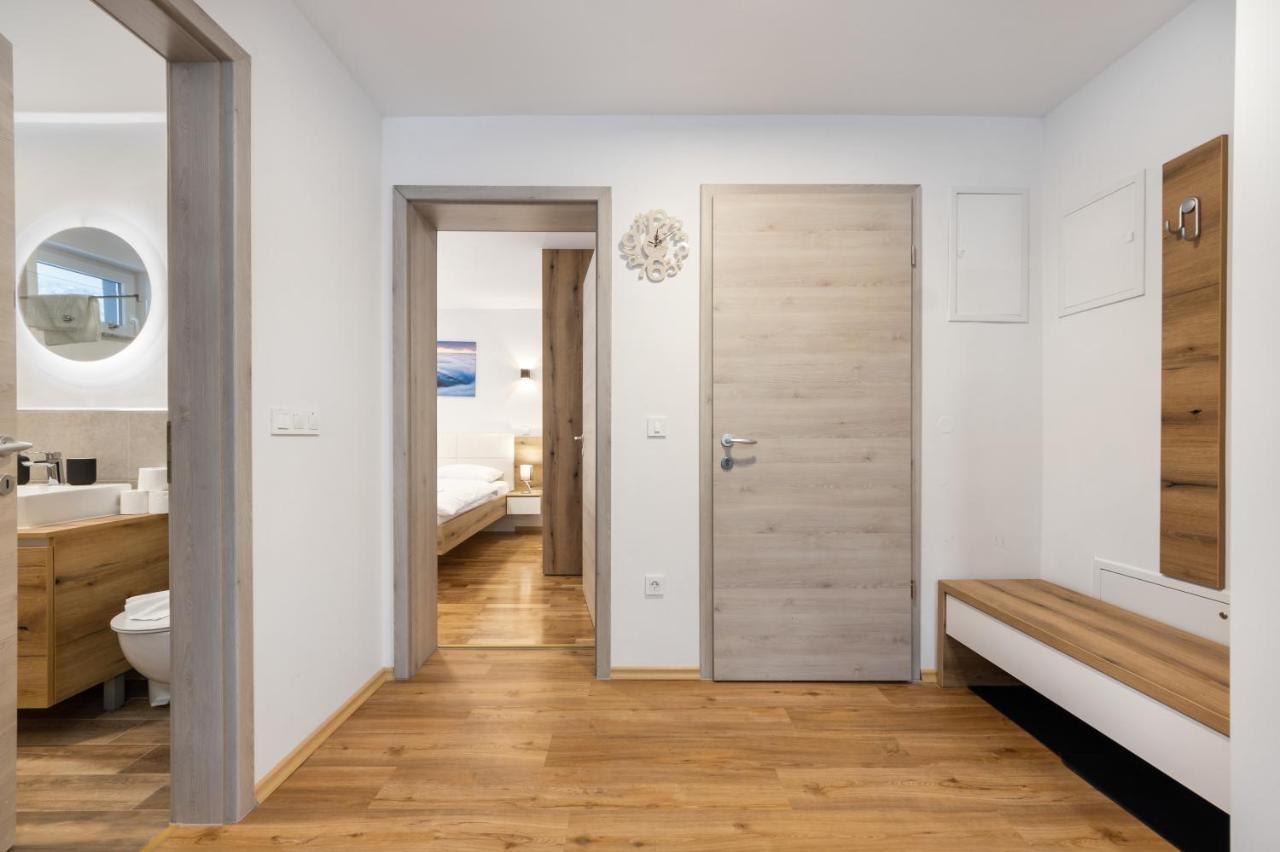 Chic Apartments With Balcony And Spa In Mojstrana Exterior foto